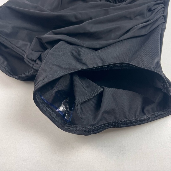 NWOT Miraclesuit Black Oceanus One Piece - Picture 7 of 8